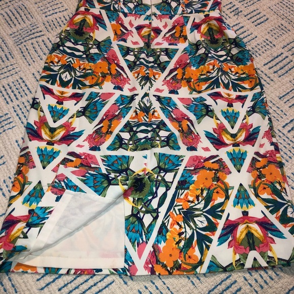 ADRIANNA PAPELL Knee Length Dress Size 2 - Picture 4 of 8